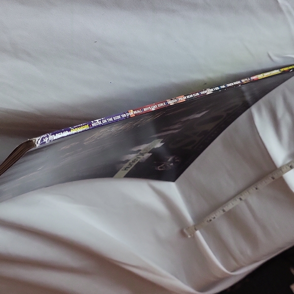 AP magazine Paramore #255 October 2009 alternative press - Picture 10 of 15